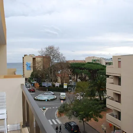 2 Pieces Au Centre Ville, 4 Couchages, Proche Plage, Terrasse, Clim, Parking - Fr-1-803-65